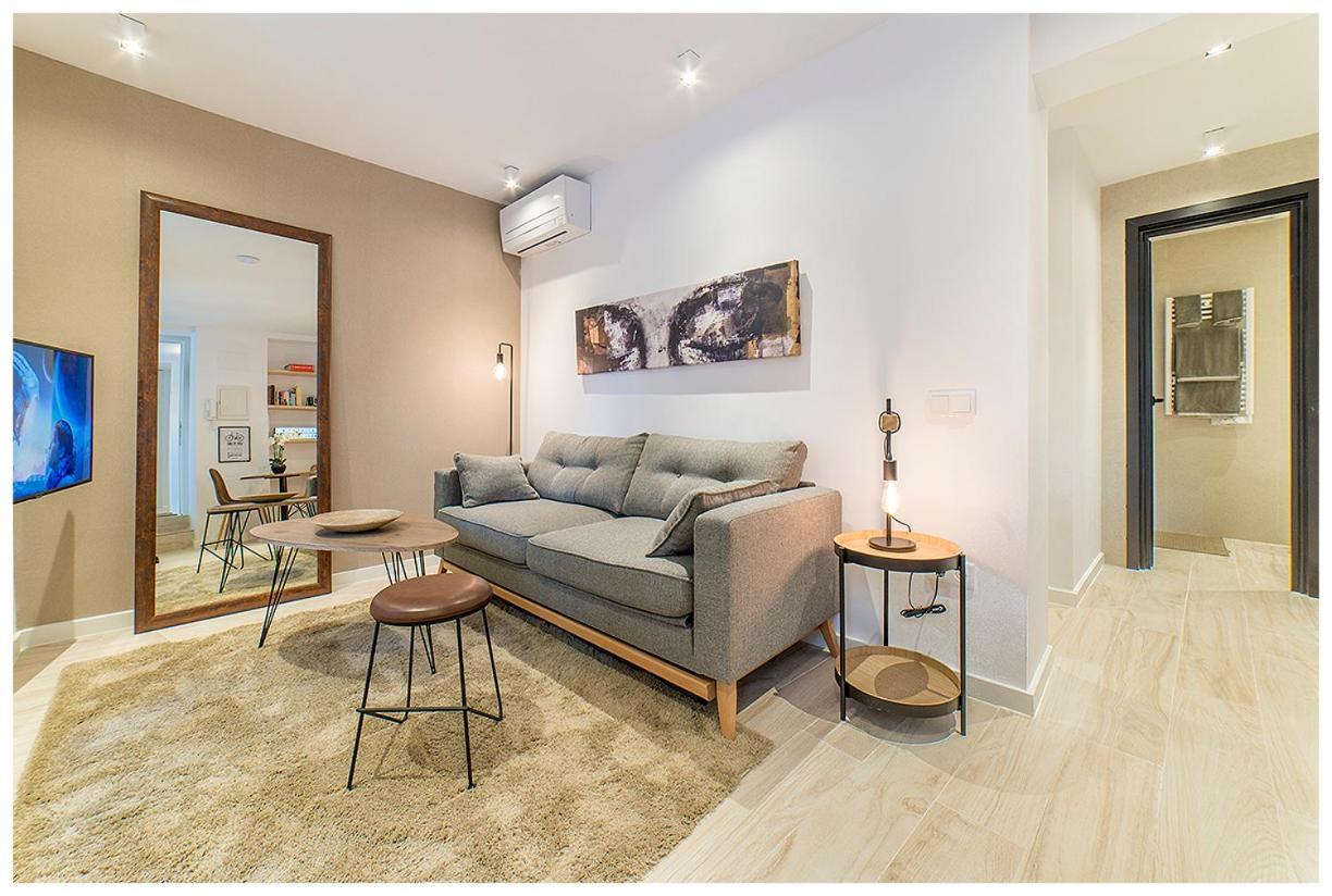 Apartamentos Madrid Rio المظهر الخارجي الصورة