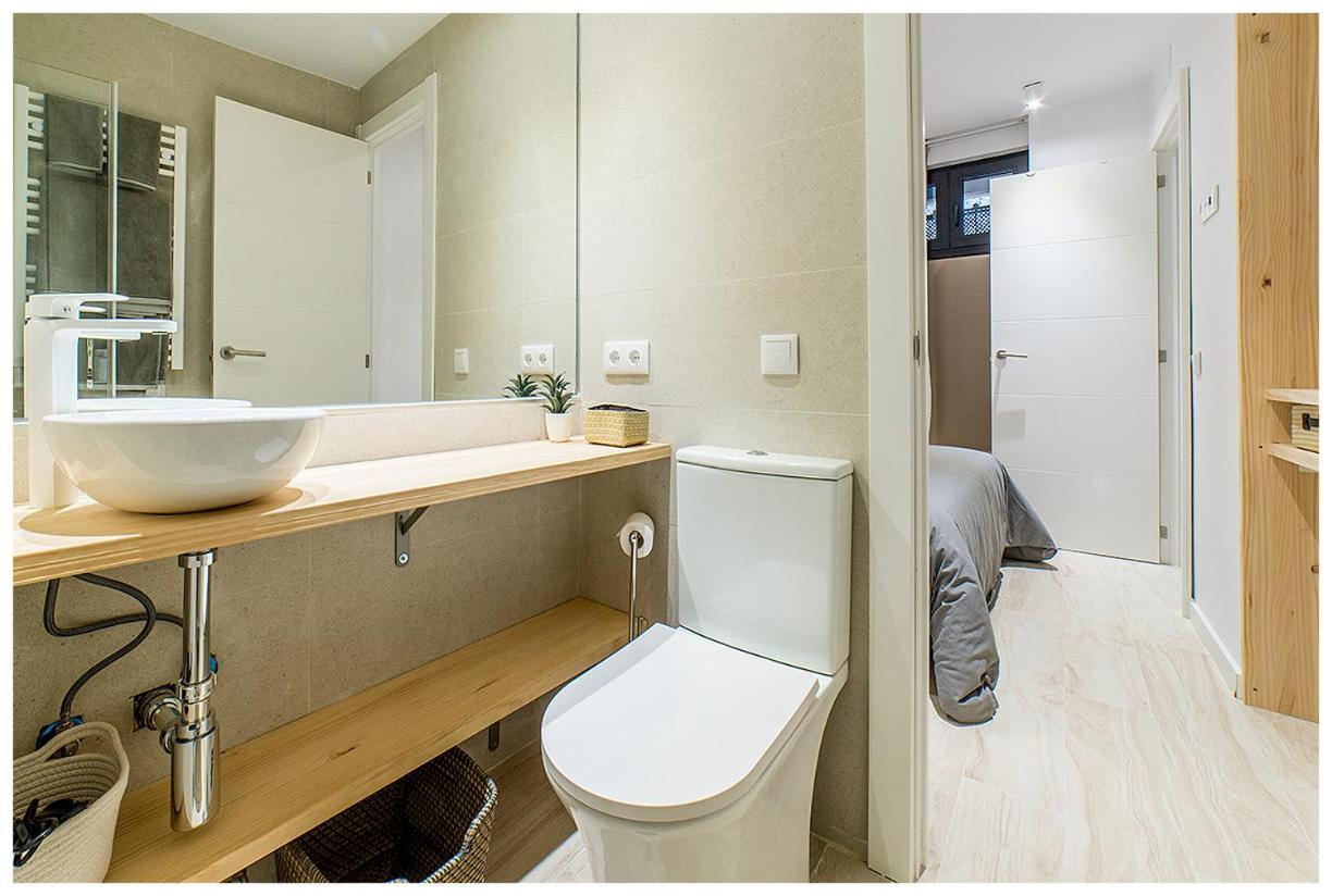 Apartamentos Madrid Rio المظهر الخارجي الصورة