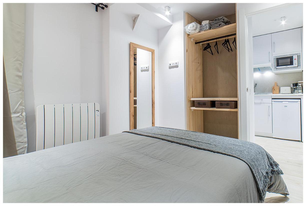 Apartamentos Madrid Rio المظهر الخارجي الصورة