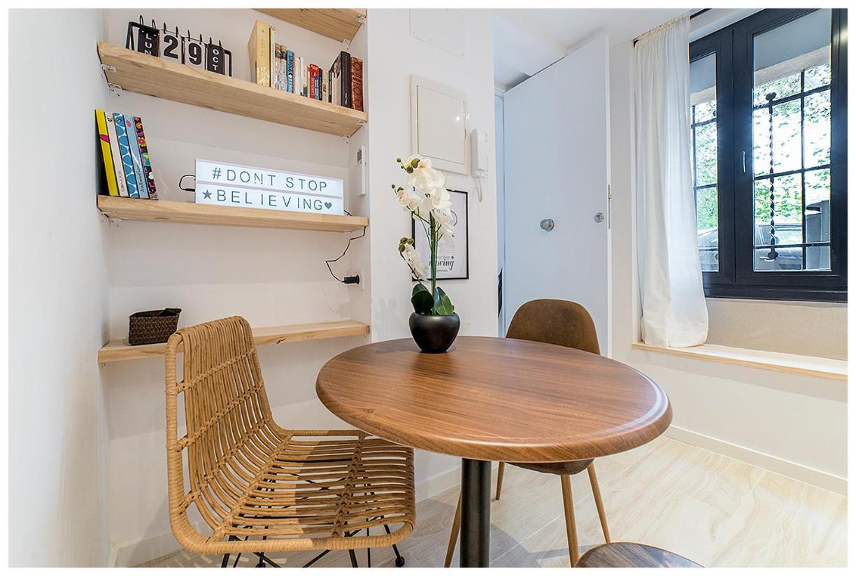 Apartamentos Madrid Rio المظهر الخارجي الصورة